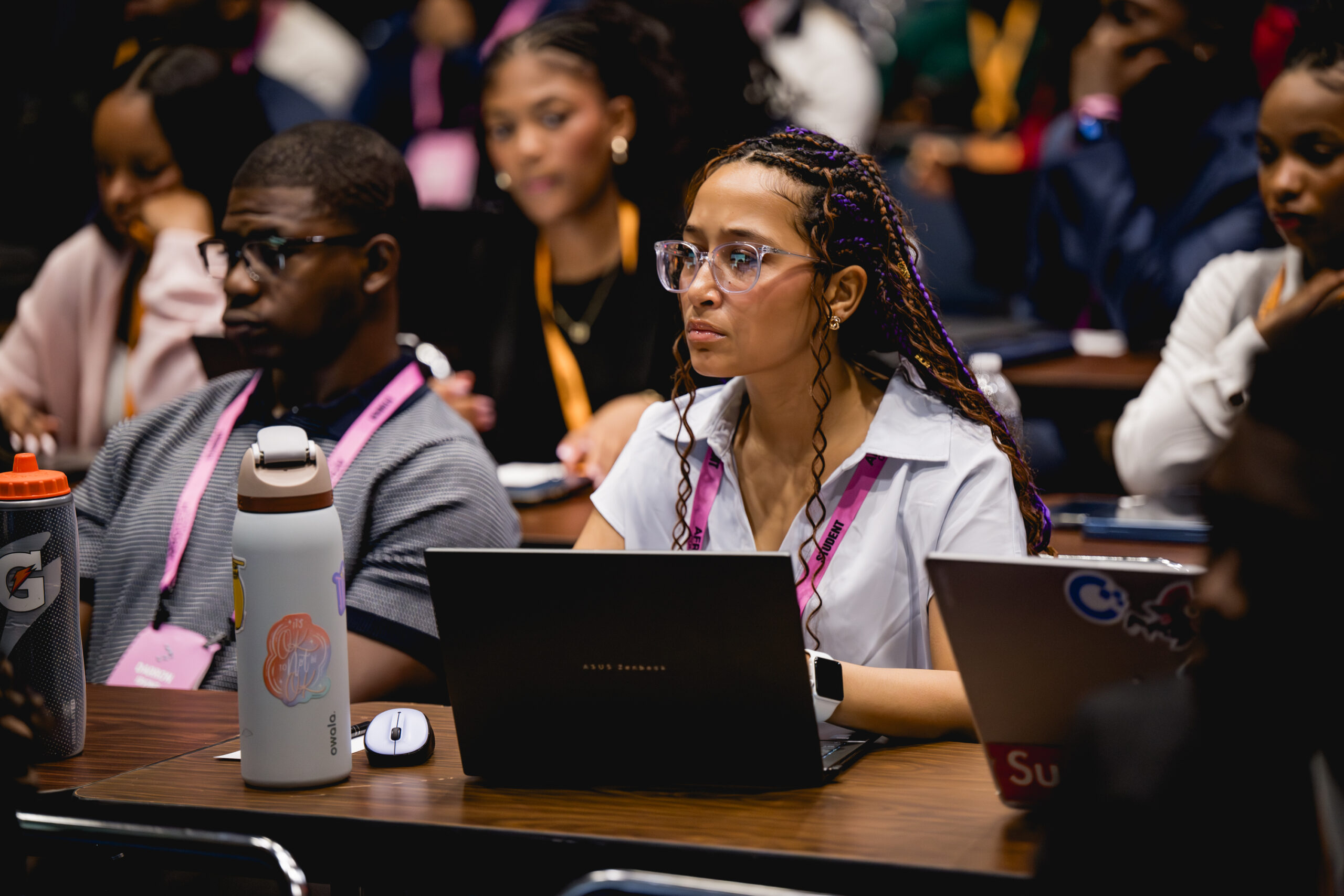 AI Edge Workshop Shows Marketers How To Build Automated Workflows With Claude