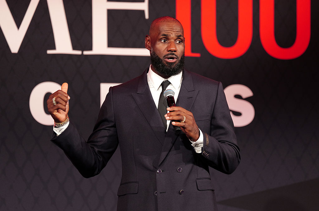 LeBron James’ Golf YouTube Channel Reaches 450K Subscribers In One Day As He Takes Viewers Inside His Journey Learning The Sport